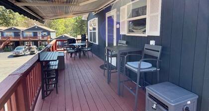 Beautiful & tranquil 2-bedroom condo in lovely Avalon Clothing Optional Resort