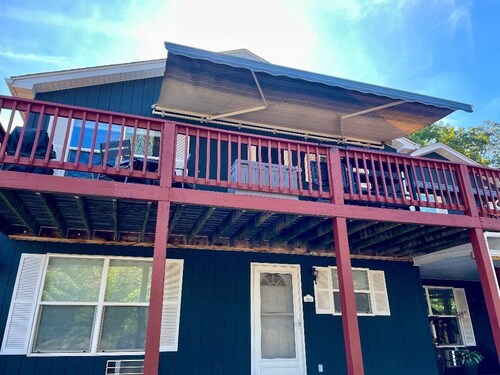 Beautiful & tranquil 2-bedroom condo in lovely Avalon Clothing Optional Resort