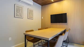 Perusstudio | Kokoustilat