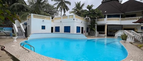 House, 3 Bedrooms, Accessible, Smoking | Pool