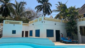 House, 3 Bedrooms, Accessible, Smoking | Pool | Outdoor pool