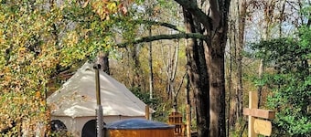Romantic night in nature. Yurt in Piedmont with AC/Heat