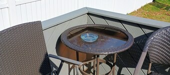 Amityville Spacious .....Steps to Town.