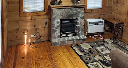 Eastatoee Bears Cabin A