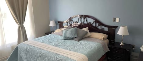 2 bedrooms, iron/ironing board, WiFi, bed sheets