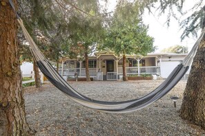 Exterior - Near Bass Lake | Harley`s Hideaway Suite | Hot Tub (Oakhurst)