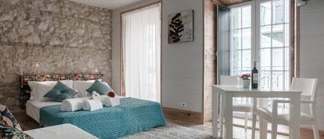 Studio, 1 Queen-Bett, Balkon, Stadtblick