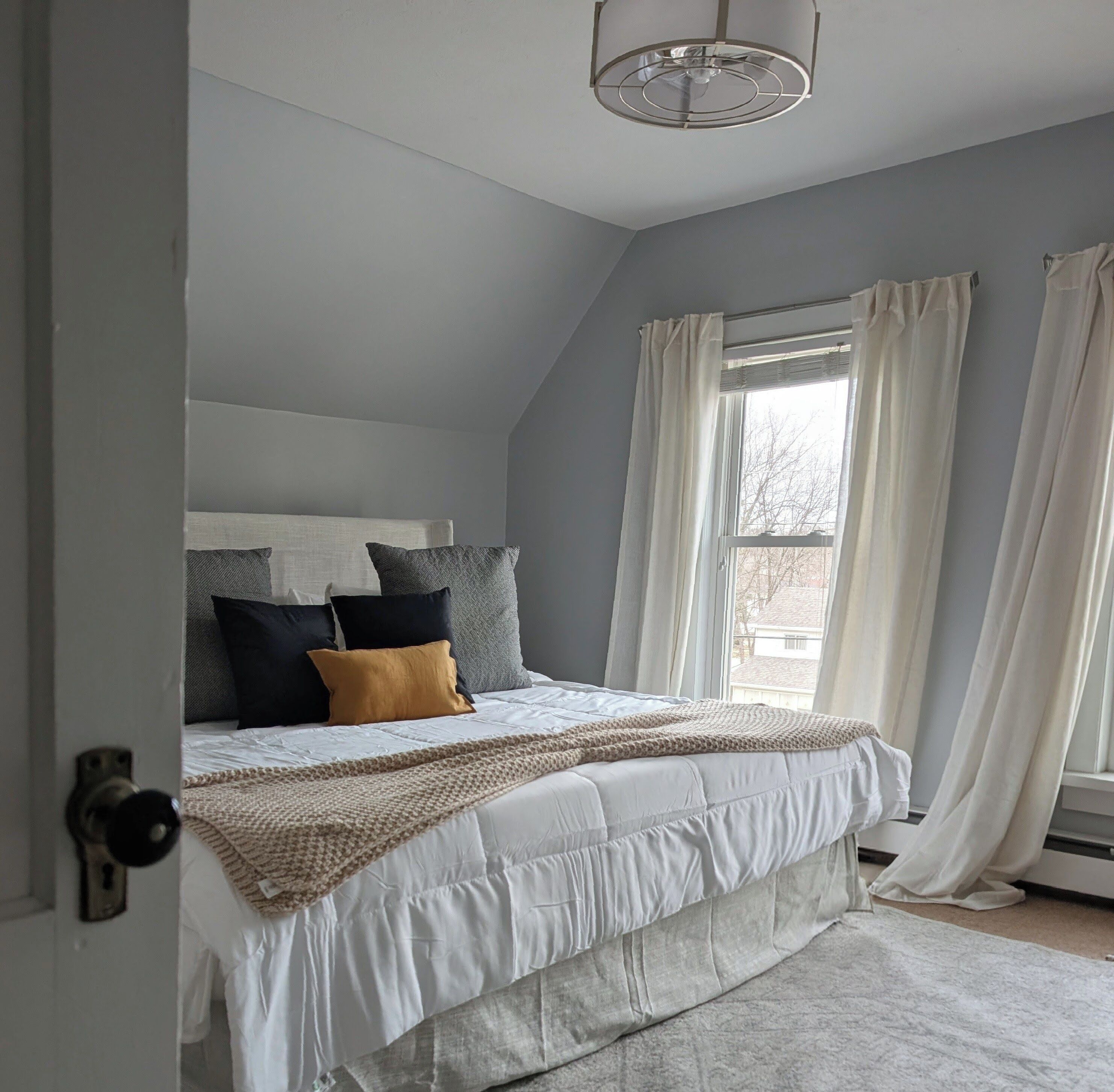 3 chambres, bureau, Wi-Fi gratuit, draps fournis