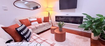 Newly renovated 3-bedroom/2-bath apartment with central AC/heat