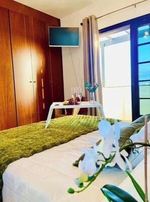 Iron/ironing board, WiFi, bed sheets - Villa Nillos (Playa Blanca)