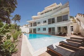 Pool - Villa Marni - Baħar (Il-Munxar)