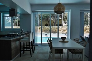 Dining - Villa Marni – Sun (Il-Munxar)