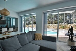 Living area - Villa Marni – Sun (Il-Munxar)
