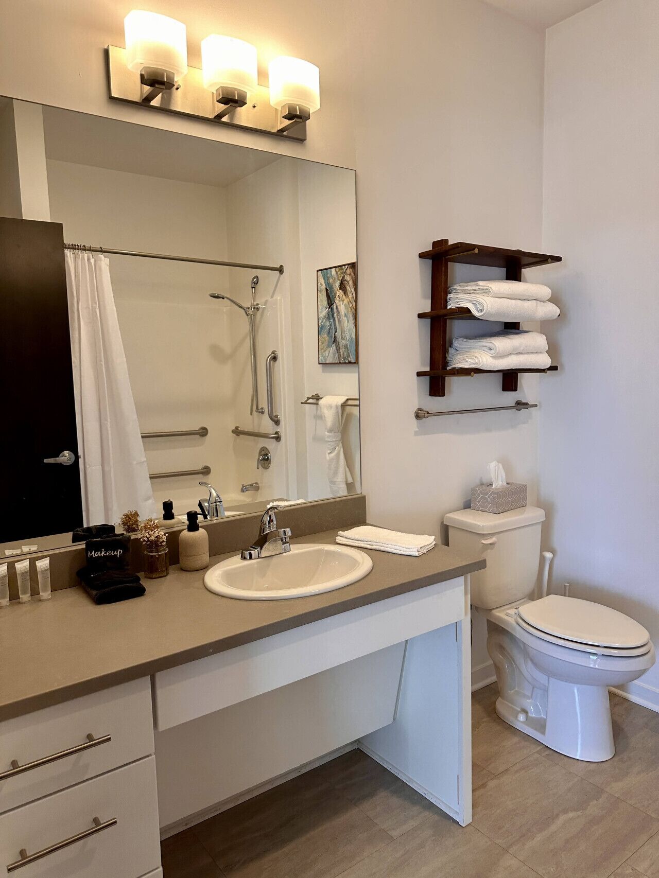 Hair dryer, towels