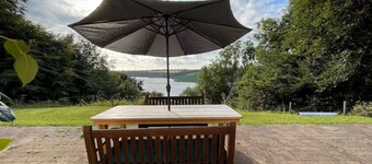 Charming Riverside Cottage in the Heart of Pembrokeshire