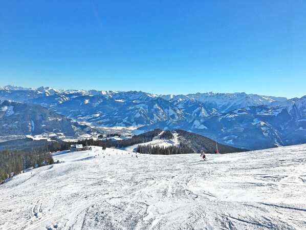 Snow and ski sports