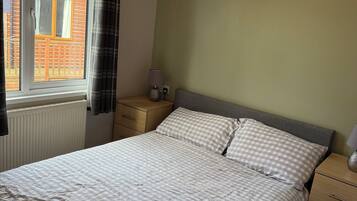 2 bedrooms, Internet, bed sheets