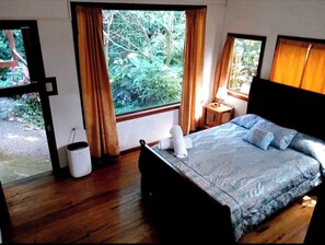 House, 2 Bedrooms, Patio - Roots and Wings Spacious House With Forest Views and Private Garden (Monteverde)
