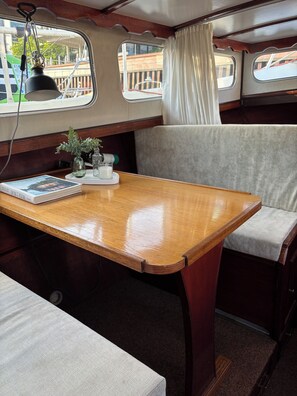 Dining - Vrbo Property (Bremen)