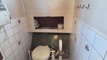 Handtücher, Seife, Toilettenpapier
