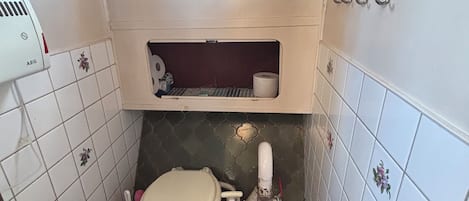 Towels, soap, toilet paper