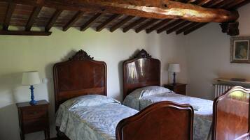 Appartement Familial, 2 chambres, non-fumeurs, vue colline