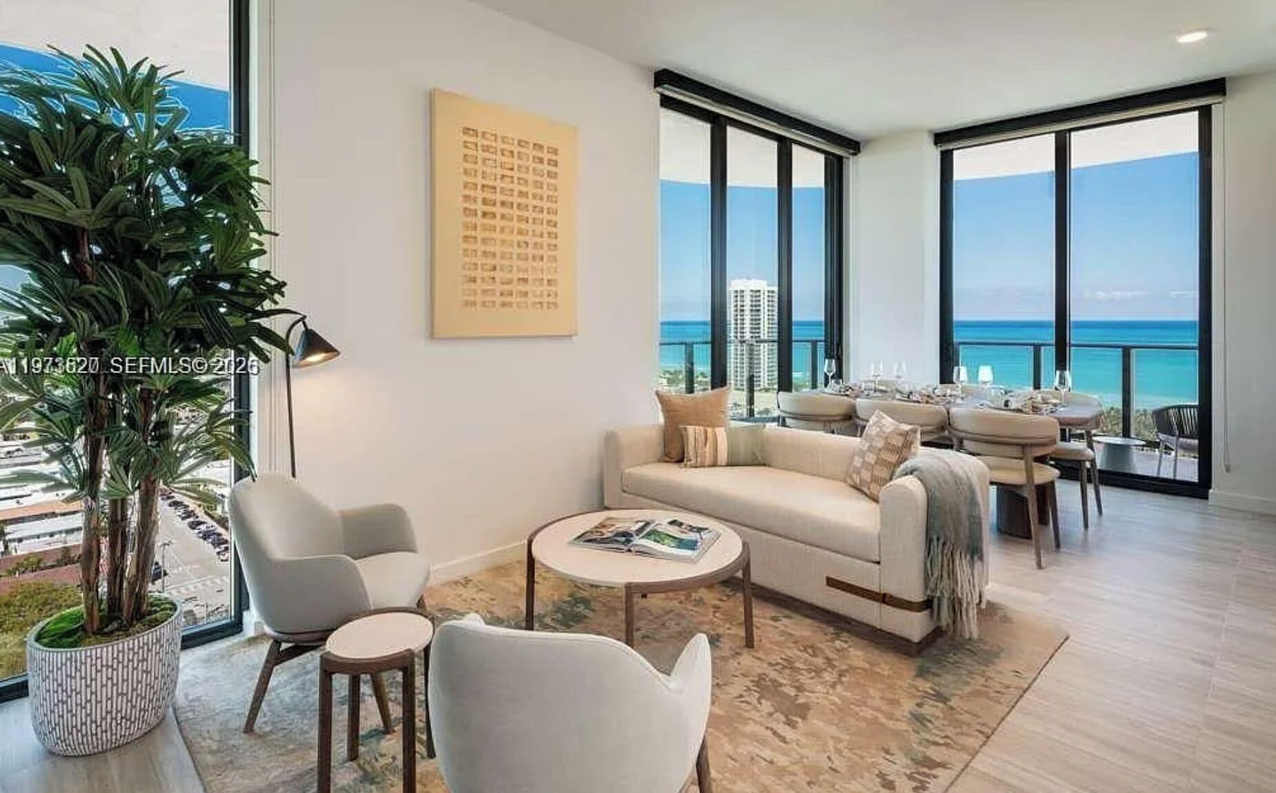 Luxury Penthouse, 3 Bedrooms, Ocean View | Living area