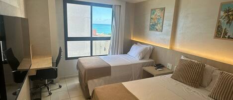 Appartement | Coffre-fort, espace de travail pour ordinateurs portables