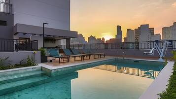 Apartamento básico | Piscina