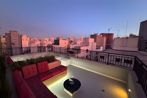 Basic Apartment | Terrace/patio