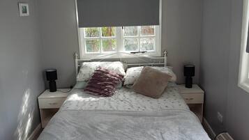 1 Schlafzimmer, kostenloses WLAN, BettwÀsche
