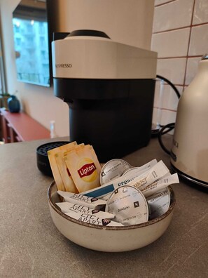 Premium Studio Suite, Balcony, Courtyard View | Coffee and/or coffee maker - LILY APART Żurawie Premium stay (Gdańsk)