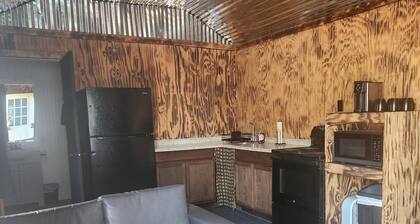2-bedroom cabin in a quiet south Texas town