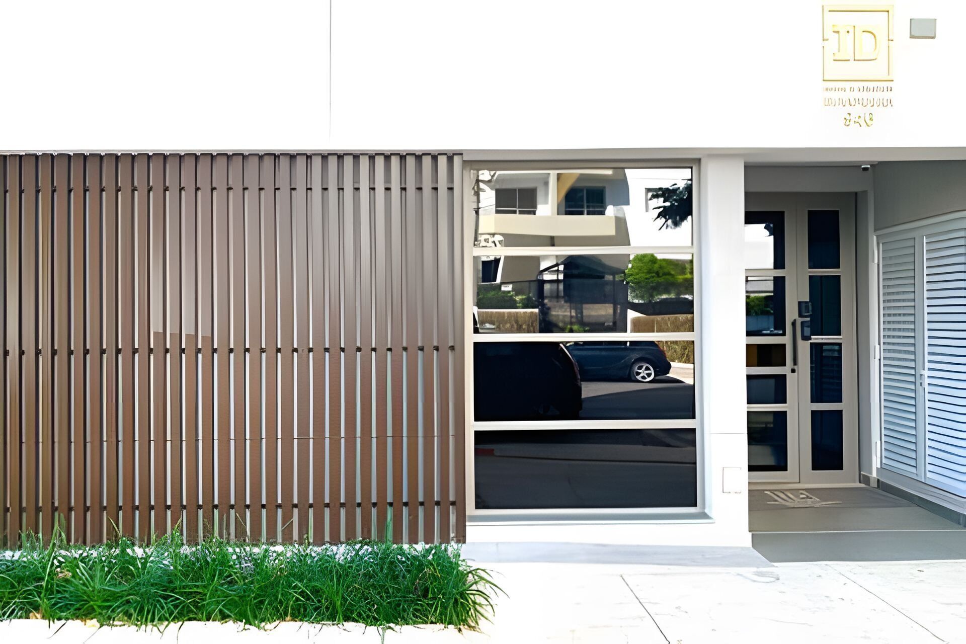 Basic Apartment | Exterior detail