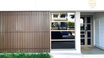 Basic Apartment | Exterior detail