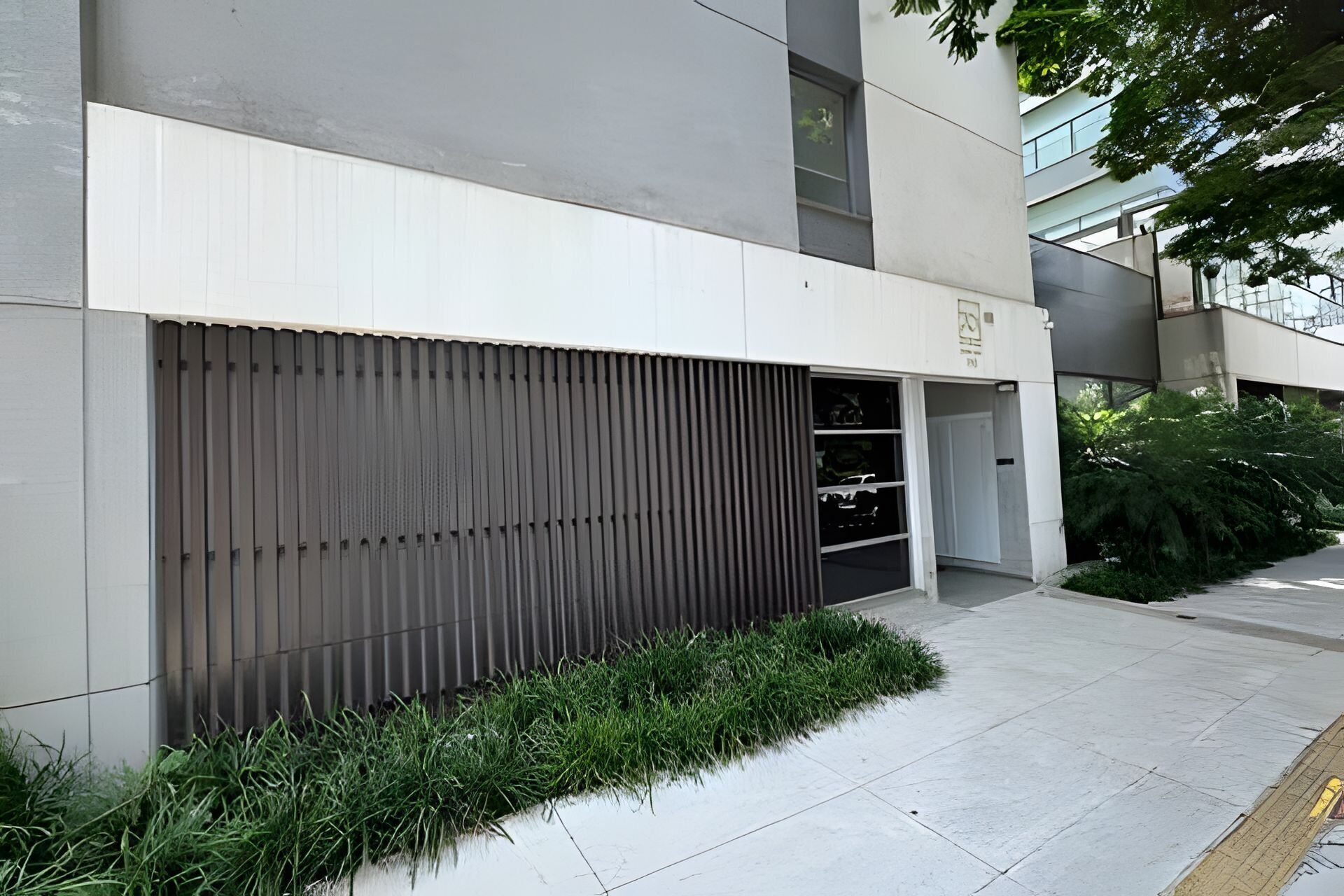 Apartamento básico | Detalhe da fachada