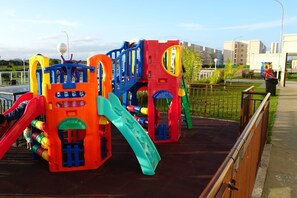 Children’s area - lugar de paz e descanso (Rio das Ostras)
