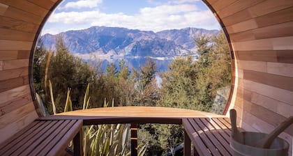 Lake Hāwea View - A private luxury retreat surrounding by awe-inspiring beauty