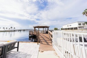 Terrace/patio - Riverwalk Retreat | Waterfront Escape (Fort Myers)