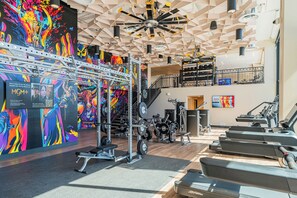 Gym - Deluxe Stay 5mins to Convention Center (Phoenix)