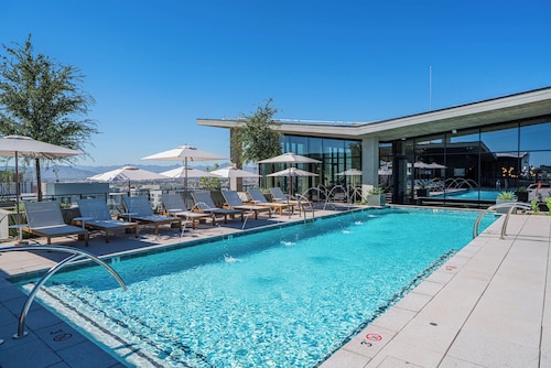 Deluxe Stay 5mins to Convention Center