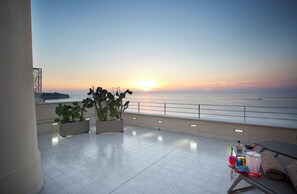 Terrace/patio - TROPEA VETERA LuxuryHome-Casa Forno1638 (Tropea)