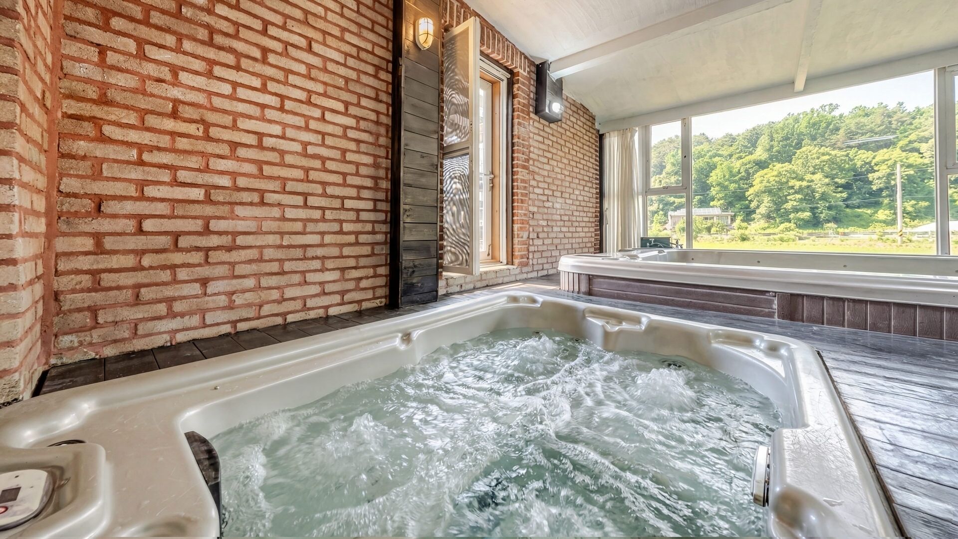 Eenvoudige kamer, 2 slaapkamers (Glam E (Spa / Private BBQ)) | 1 slaapkamer, gratis wifi