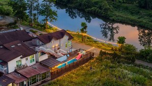 Ảnh chưa phân loại, 2 trong số 68 ảnh, nút