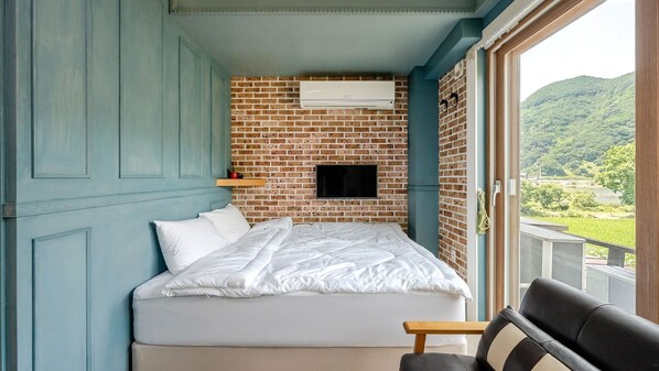 Basic Room, 2 Bedrooms (Glam C (Spa / Private BBQ)) - Goesan Glam House Pet Pension (Goesan)