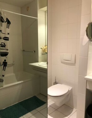 Bathroom - Kamerverhuur bascule (Roeselare)