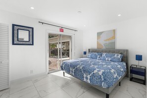 Room - 5BR Heated Pool Home• Near Hollywood Beach & Miami (Hollywood)