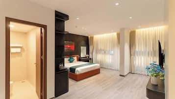 Free WiFi, bed sheets