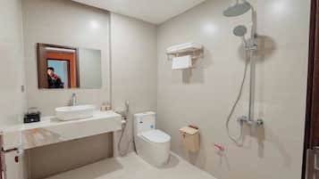 Quarto casal superior | Banheiro