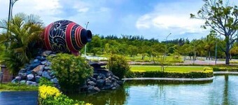 Reef Guest House